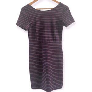 𝅺BANANA Republic • Striped Fit And Flair Dress